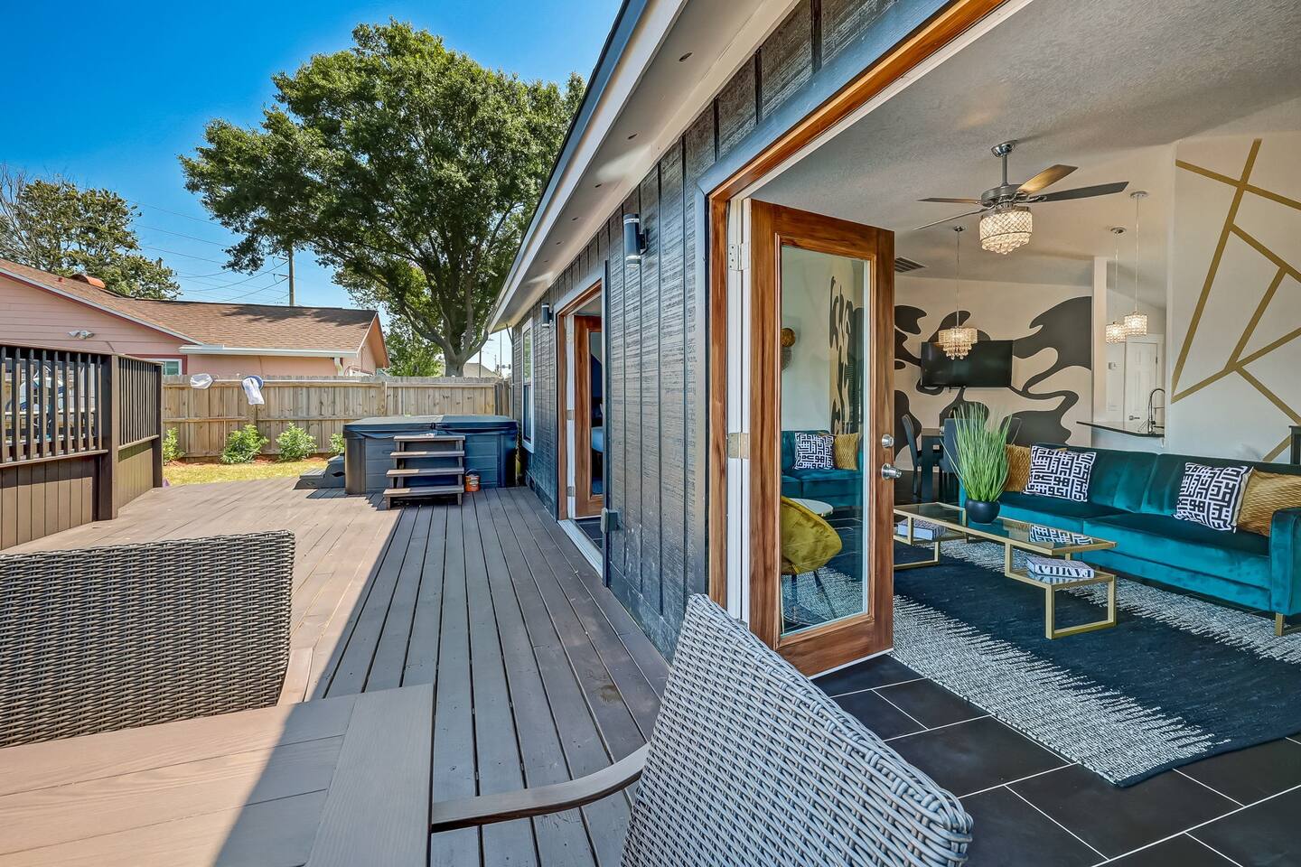 948e041d 8270 4205 8185 010d04c4d46d.jpg