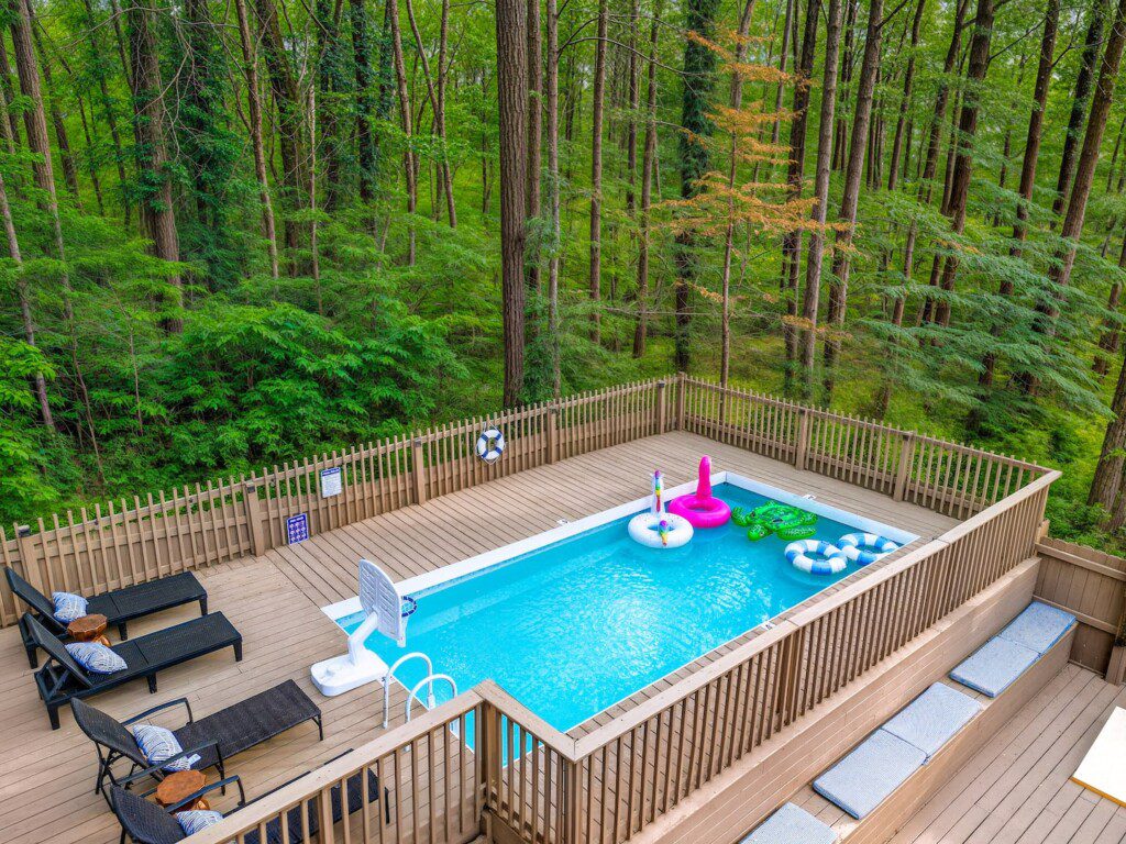 81aef8b3 6905 43a7 8a53 d097439509e8