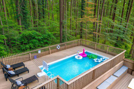 81aef8b3 6905 43a7 8a53 d097439509e8