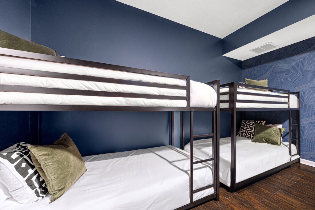 8ea7f4ba 2ebb 4b13 8aaf dc205c04403c