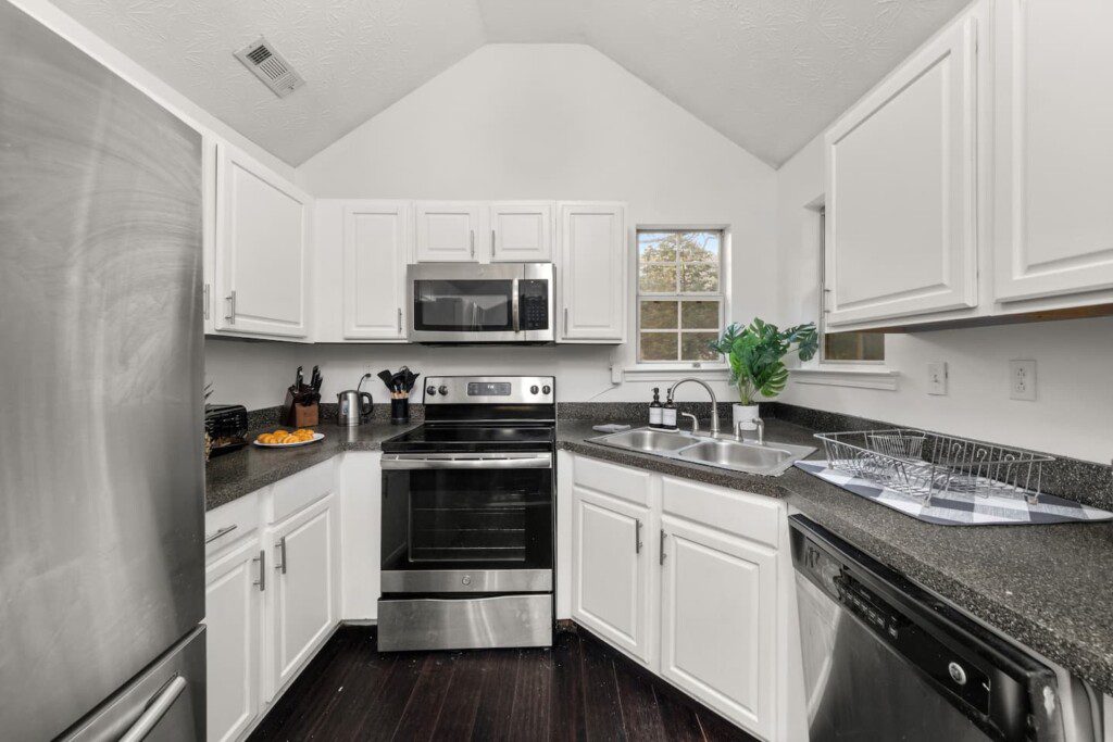 9a215eb8 0703 479b 8e3e 702dead03d11