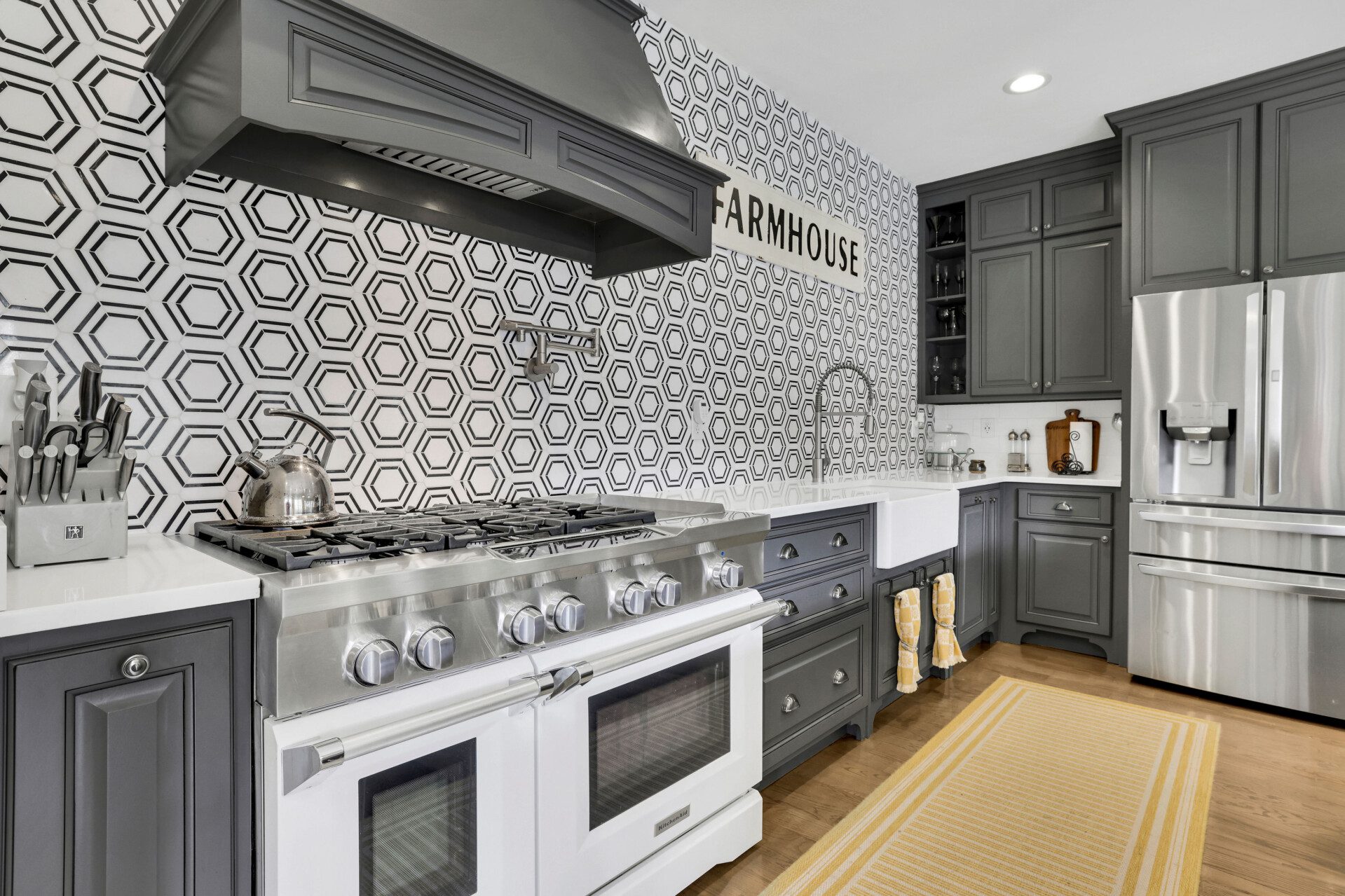 a0801d03 6789 42a4 8efb 81d924d899dd