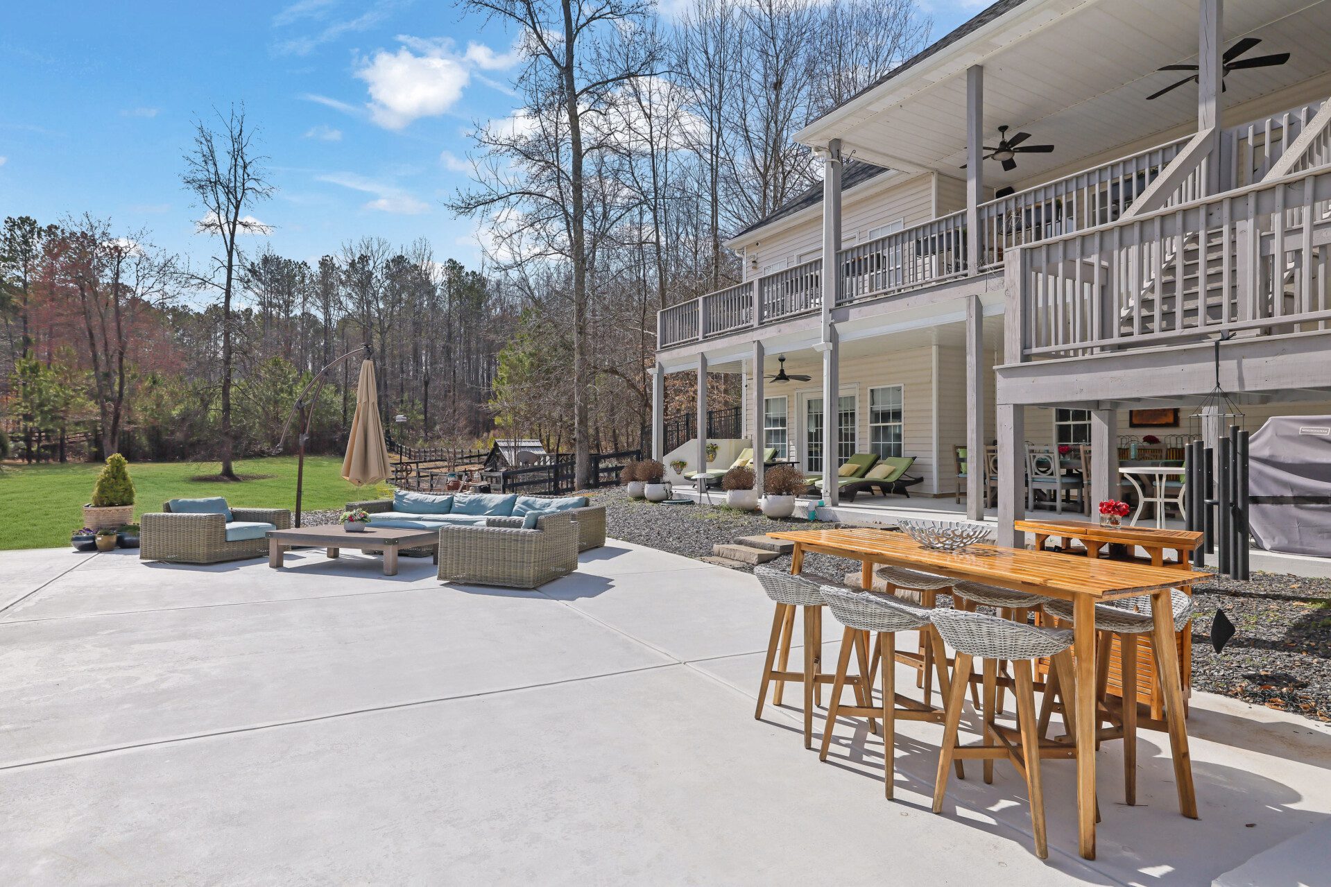 ab8d5c4e 42d1 4f4e ad7d e93222d97db3