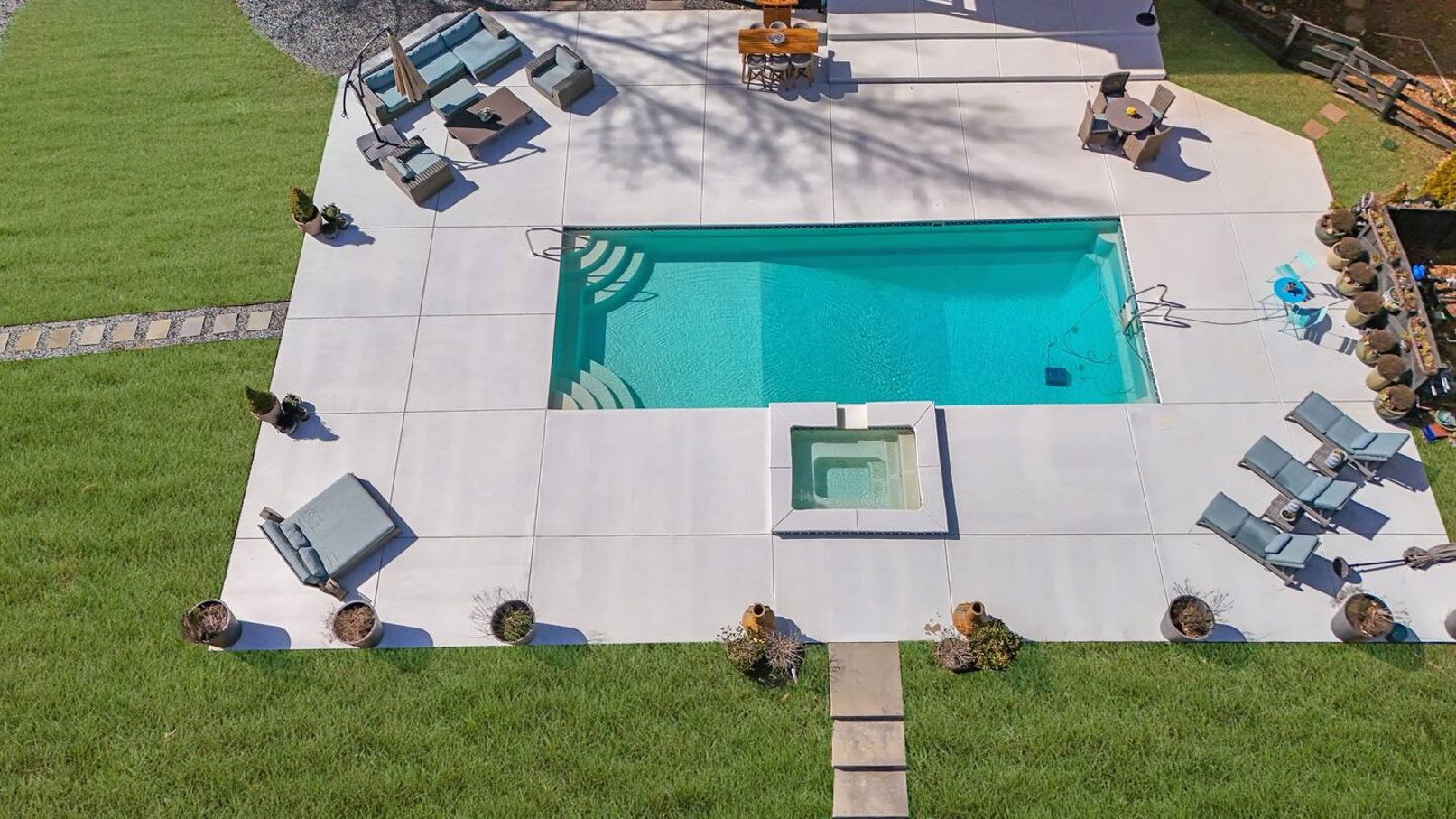 f38c7678 7889 4ca4 8bfe e6090bfe4a9a