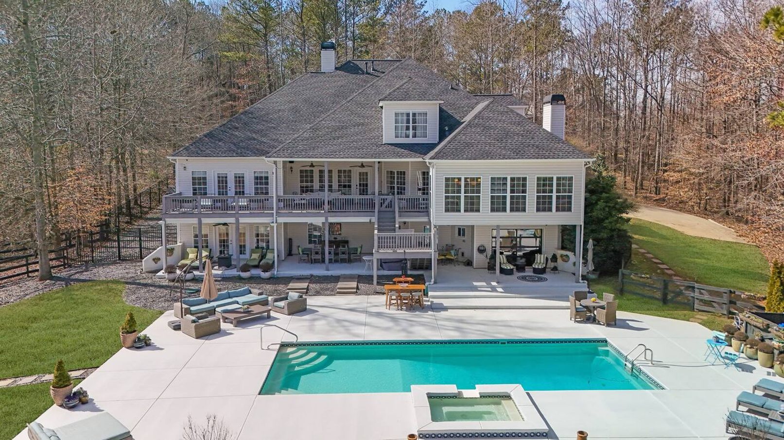 f535d884 13fc 45e4 8781 d3102b5ea51b