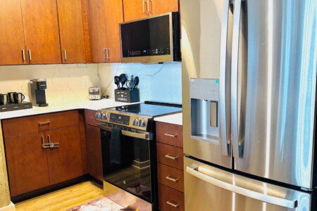 1eb47b36 45c3 4feb b12a a8bb4e5e856b