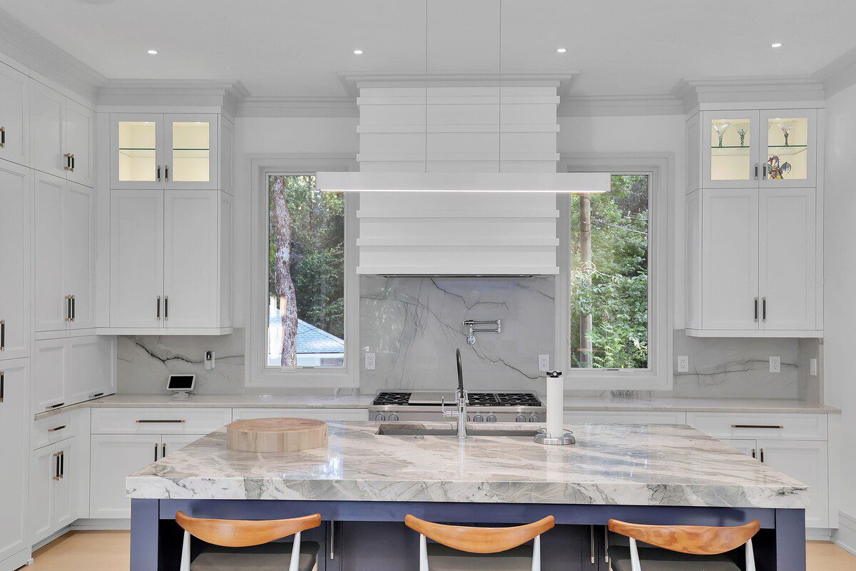 3283b378 5f10 4b2e b8c0 85d9b6e9e2d1