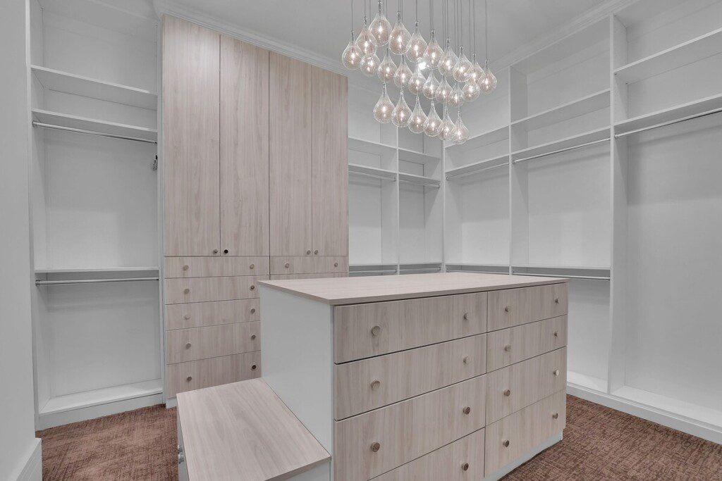 48a88005 a889 4035 a6a1 efdd25038418