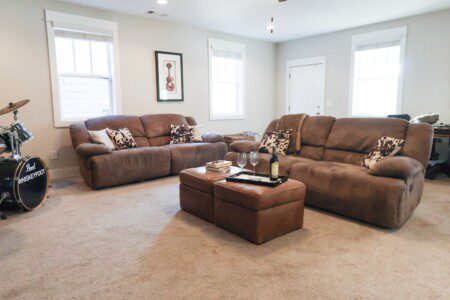 5cfeb6e3 2856 4c7b ad95 fd58398c5f26