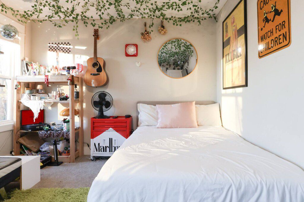 6cf7b002 aba2 418d b843 e4a042c6953e