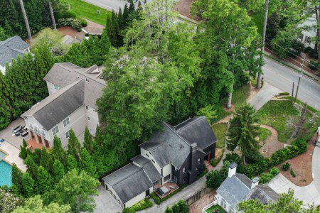 f2cbad0d a382 4b69 bef6 2bcfb8b4b94c